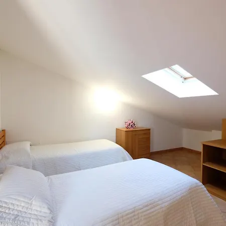 アパート Micaene Duplex - *